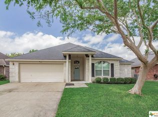311 Green Gable Dr, Victoria, TX 77904