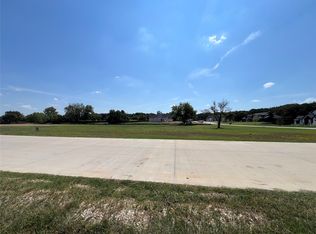 6317 Big Elk Dr, Fort Worth, TX 76140