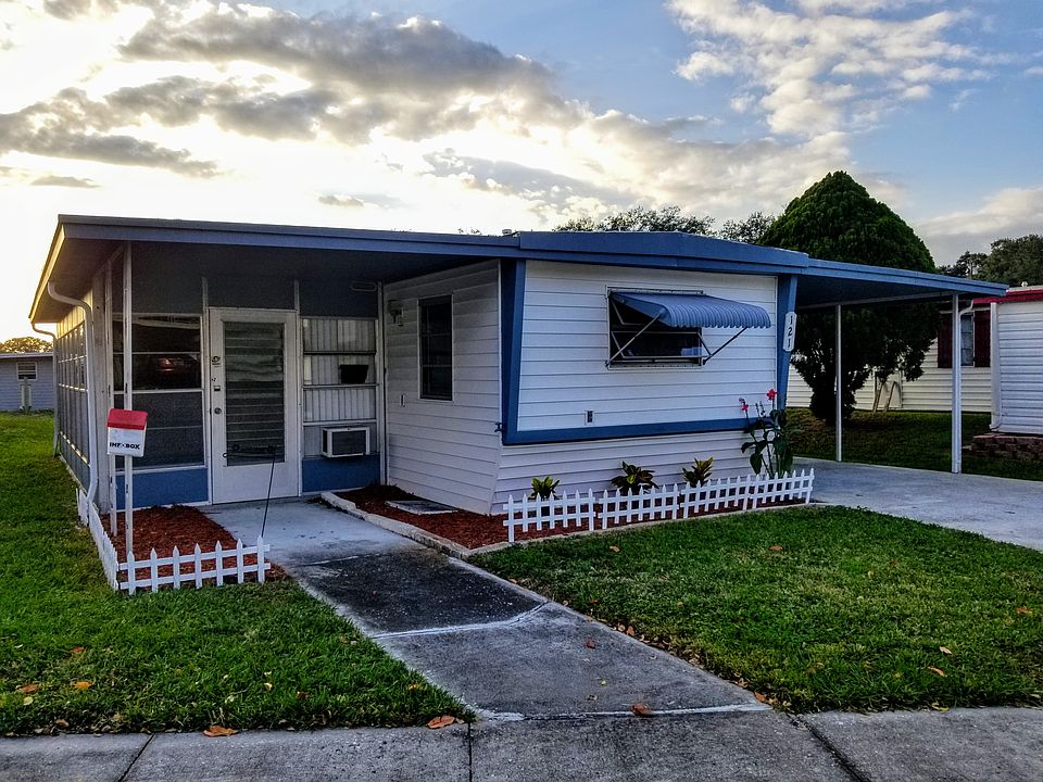 1st image of 121 Coral Crest Dr