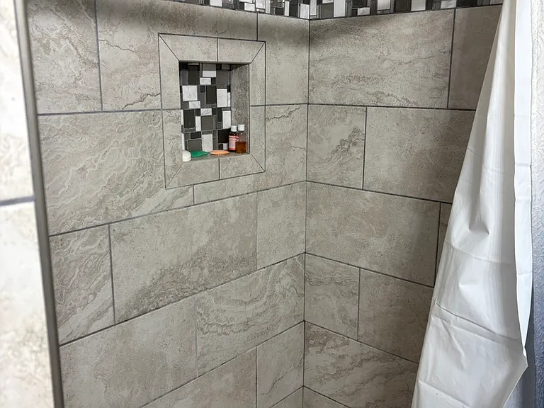 24 Woodmont Dr #1A — Photo 5