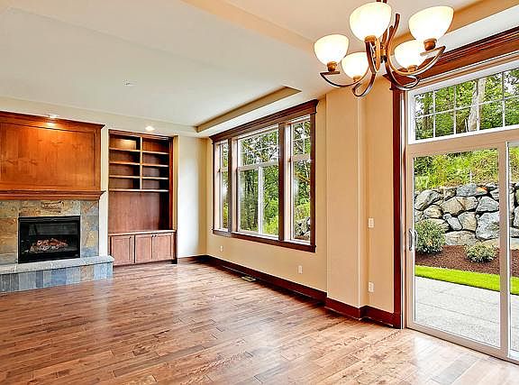 3rd image of 2483 NW Stoney Creek Dr