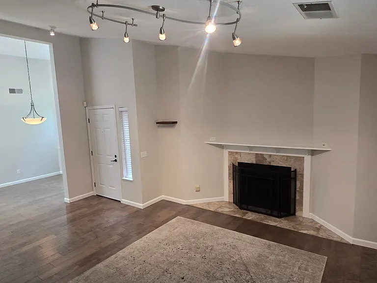 509 Tracy Ave — Photo 11