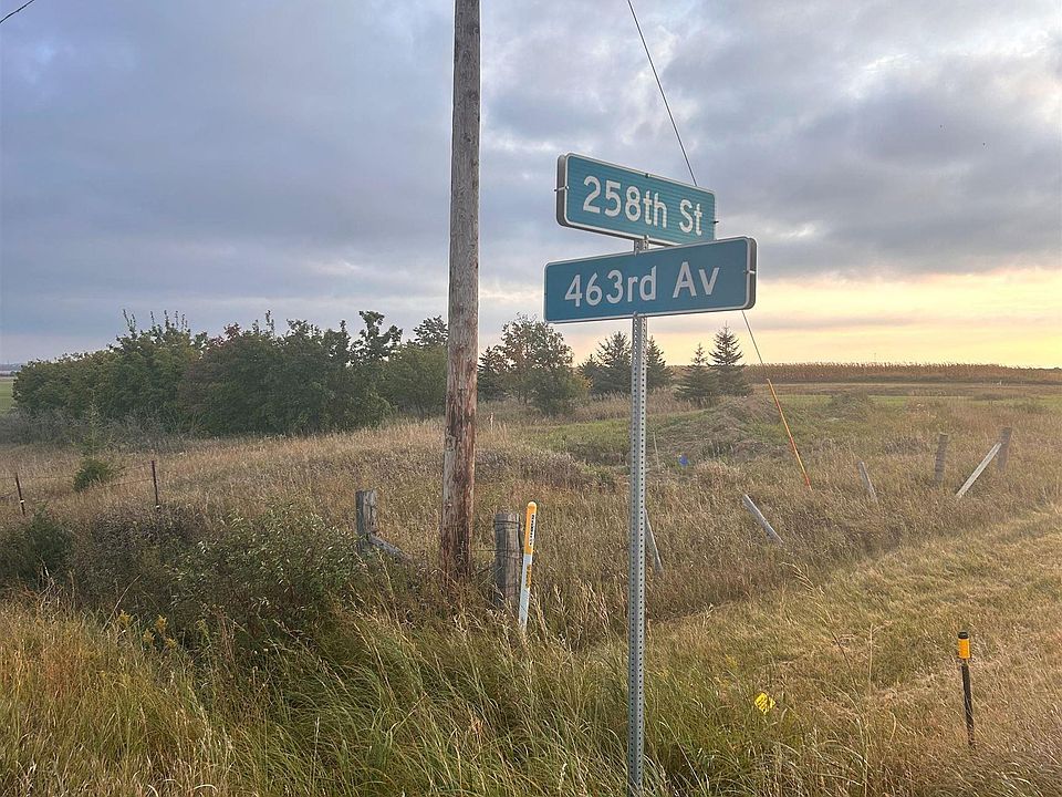 1st image of 463 Avenue