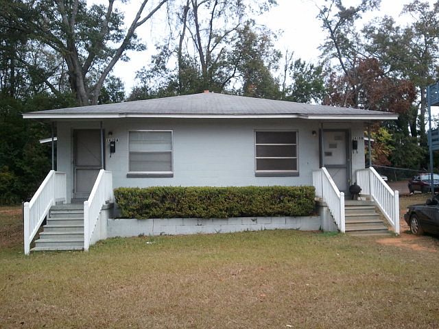 1st image of 1610-A Lake Ave