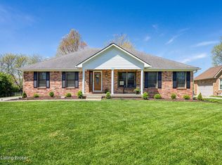 528 Navaho Rd, Shelbyville, KY 40065