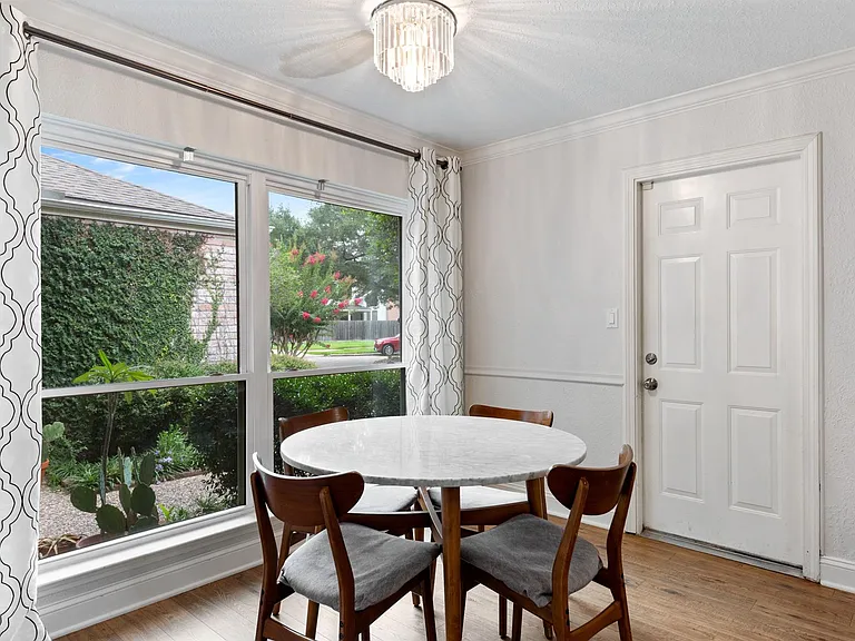 12210 Ravenmoor Dr — Photo 18
