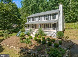 7192 Ridgemont Ln, The Plains, VA 20198