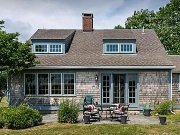 82 Burchard Ave, Little Compton, RI