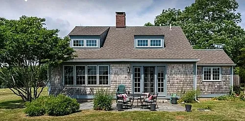 82 Burchard Ave Photo 1