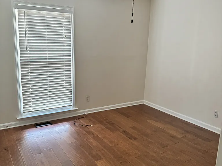 724 Due West Ave N #I — Photo 22
