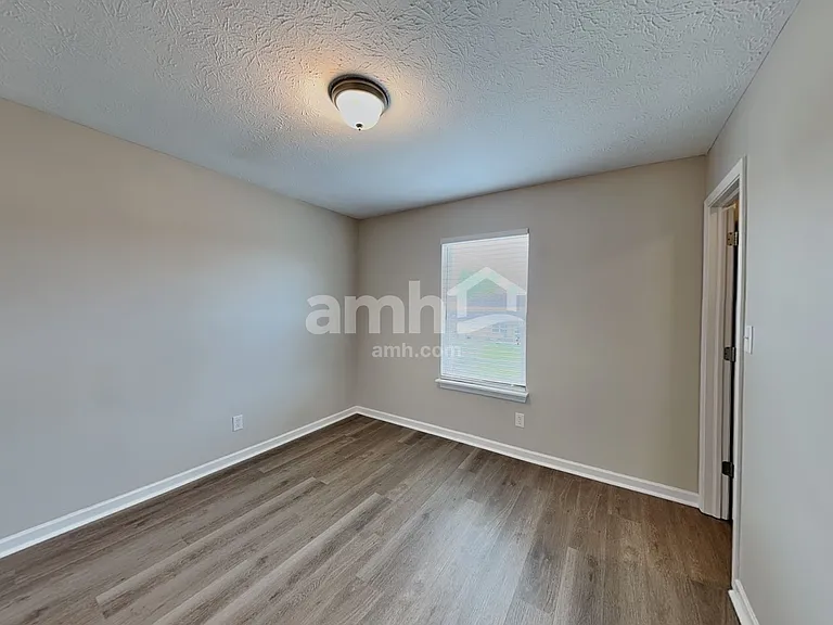 1127 Fiesta Dr — Photo 14