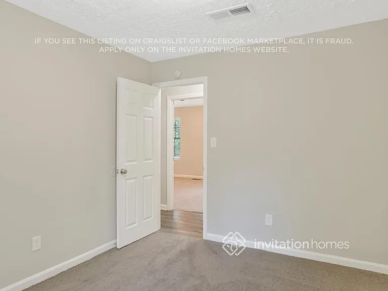 3920 Wood Path Ln — Photo 16