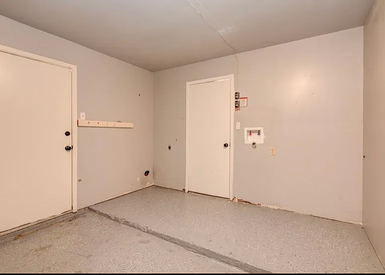 15811 Boonridge Rd — Photo 20
