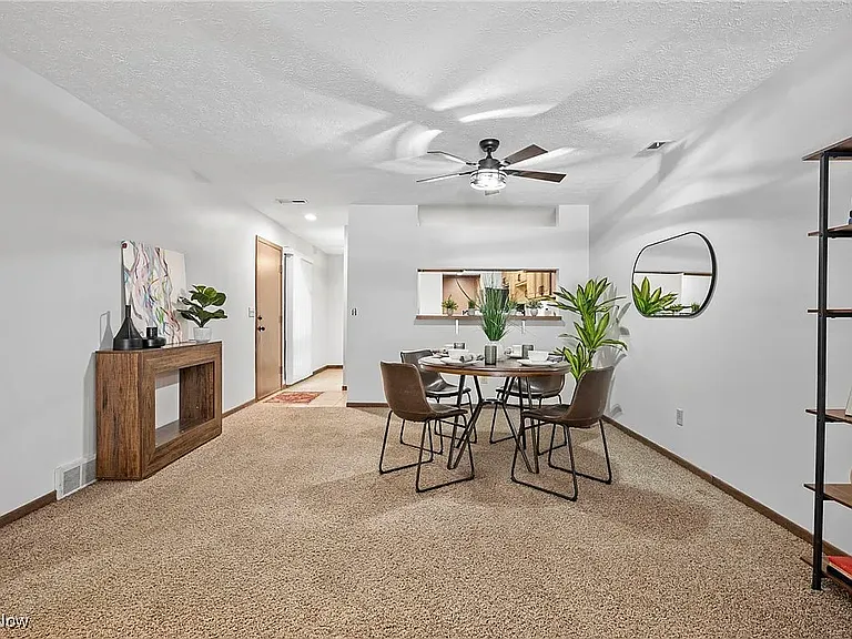 1404 Cleveland Heights Blvd — Photo 13
