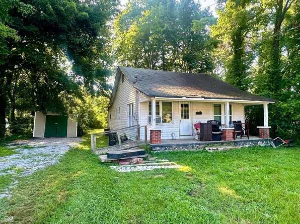 333 Mann Ave, Austin, IN 47102