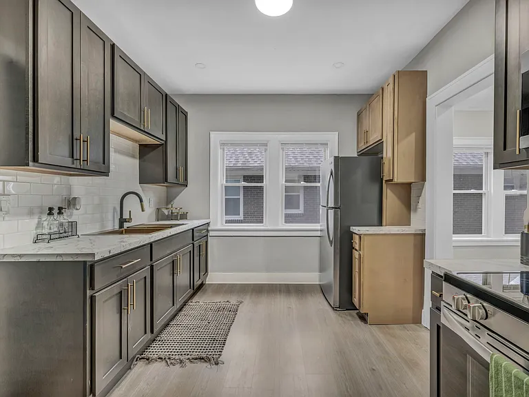 1080 E 169th St #1 — Photo 10