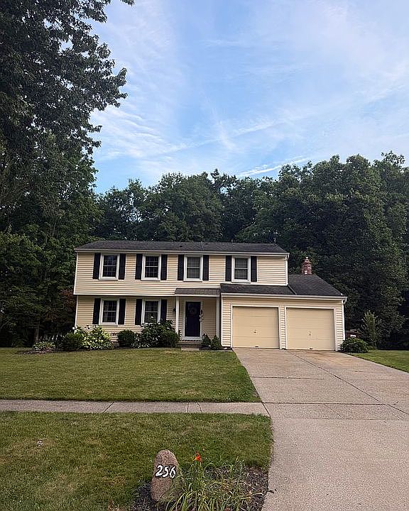 1st image of 256 Chelmsford Dr