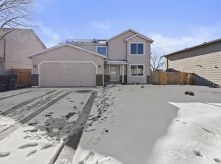 825 Hubbell Dr, Colorado Springs, CO 80911