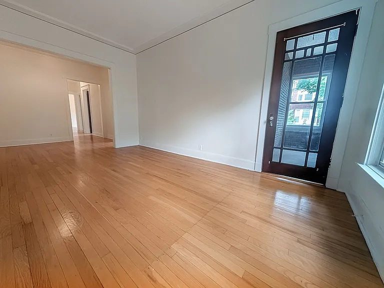 1302 W Rosemont Ave #2 — Photo 8