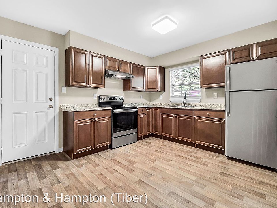 1st image of 1100 Birchwood Ct Unit B