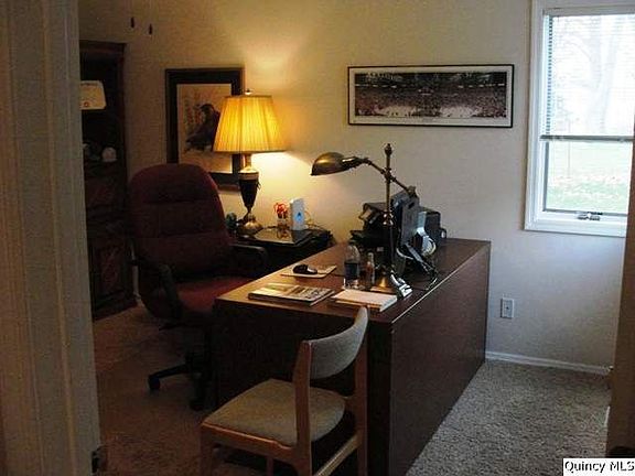 Home for Sale in Quincy, IL $159,900