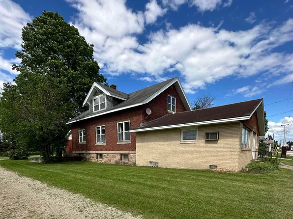 3976 W Maple Ridge 37th Rd, Rock, MI 49880