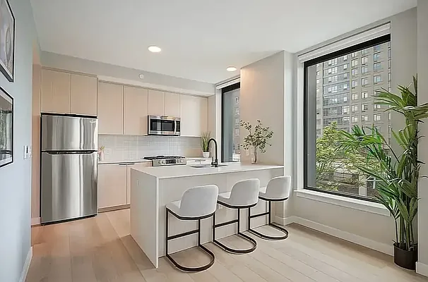 Rented by Living New York | media 4