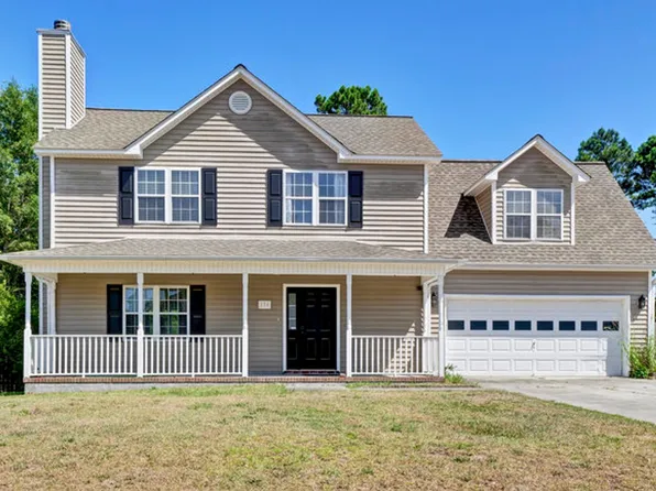 134 Lawndale Ln, Sneads Ferry, NC 28460