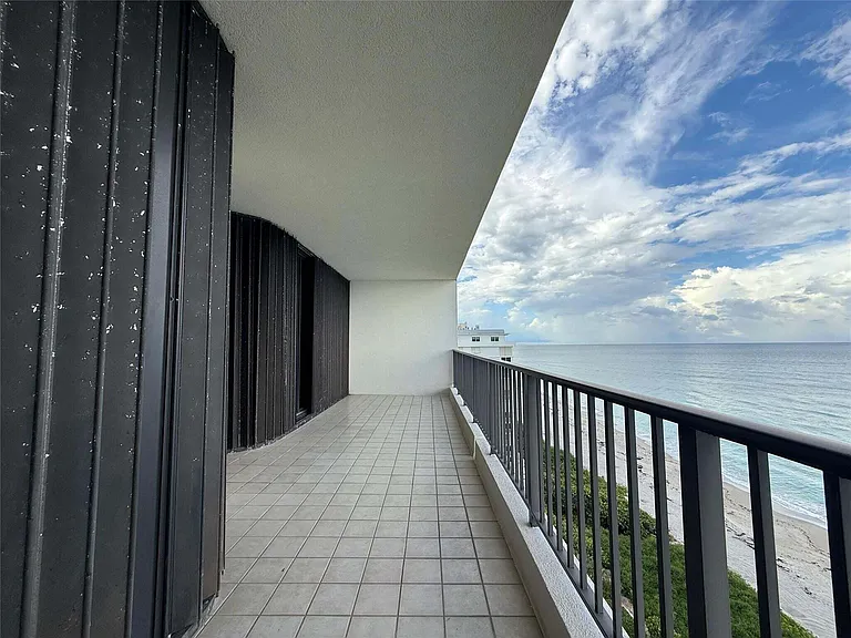 800 Ocean Dr #1104 — Photo 32