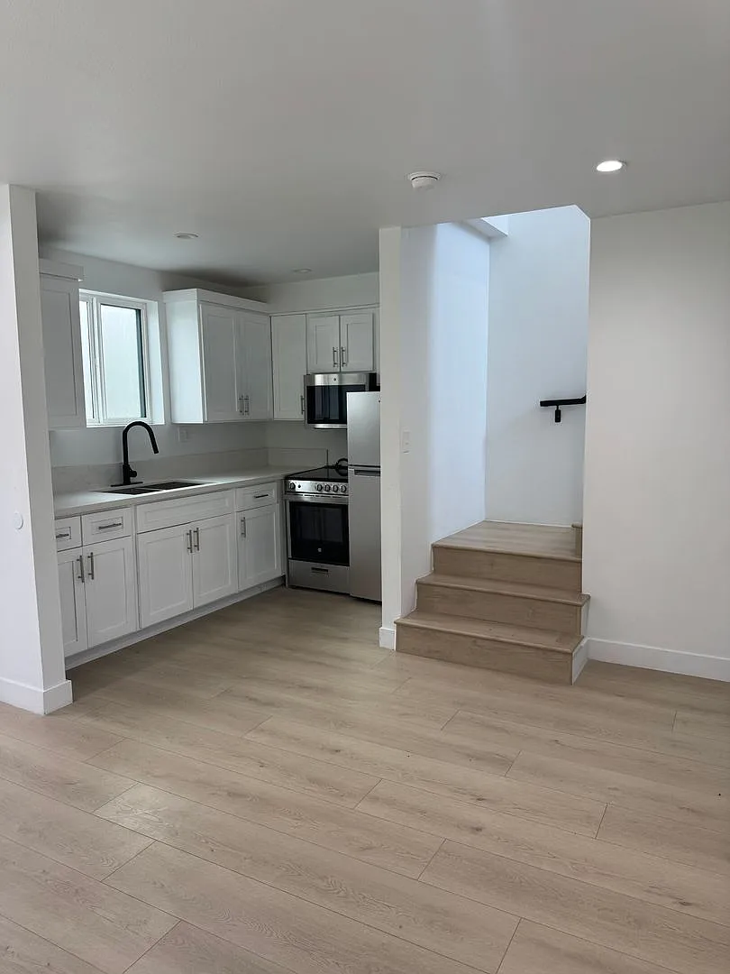Building Photo - 4128-4134 Leimert Blvd