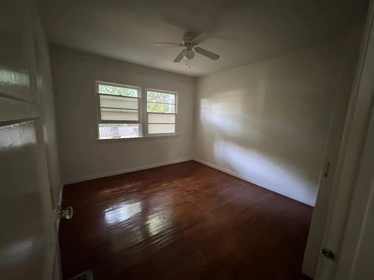 2822 St George — Photo 3