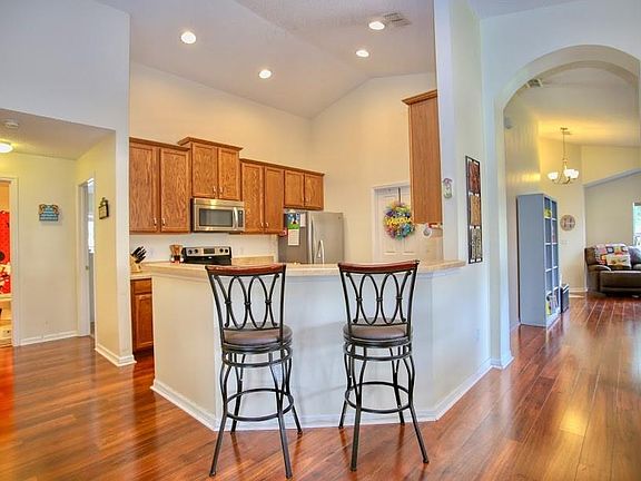 5th image of 2339 Darlin Cir