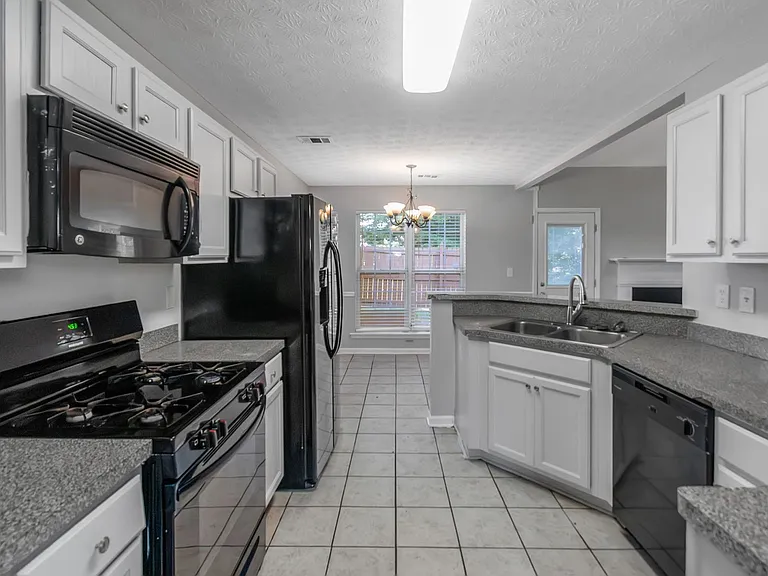 742 White Dove Dr — Photo 7