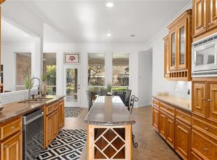 705 Kingsmill Ct, College Station, TX 77845