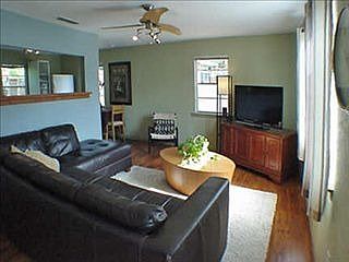 4th image of 8639 Groveland Dr