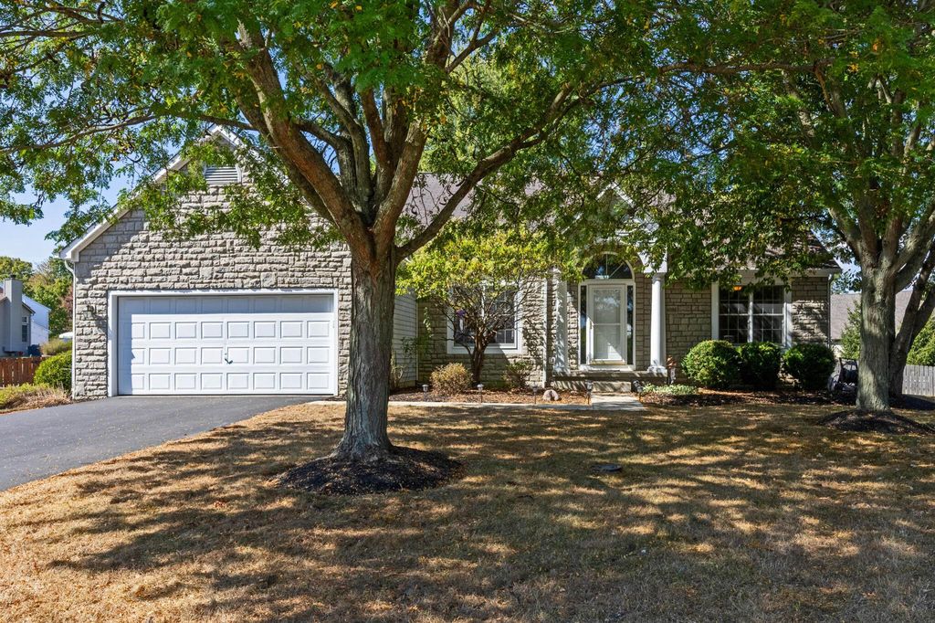 Real estate listing image