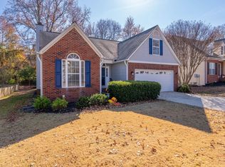 322 Cresthaven Pl, Simpsonville, SC 29681