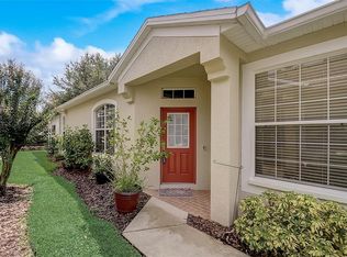 5810 Phoebenest Dr, Lithia, FL 33547