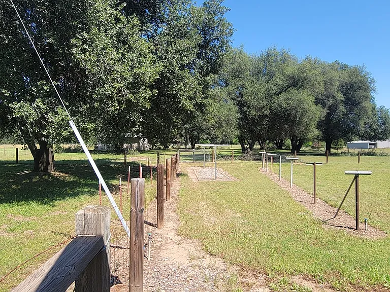 8171 Deschutes Rd — Photo 17