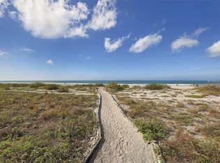 633 Alhambra Rd APT 205, Venice, FL 34285