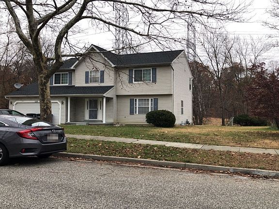 2nd image of 1219 Kingsbury Dr