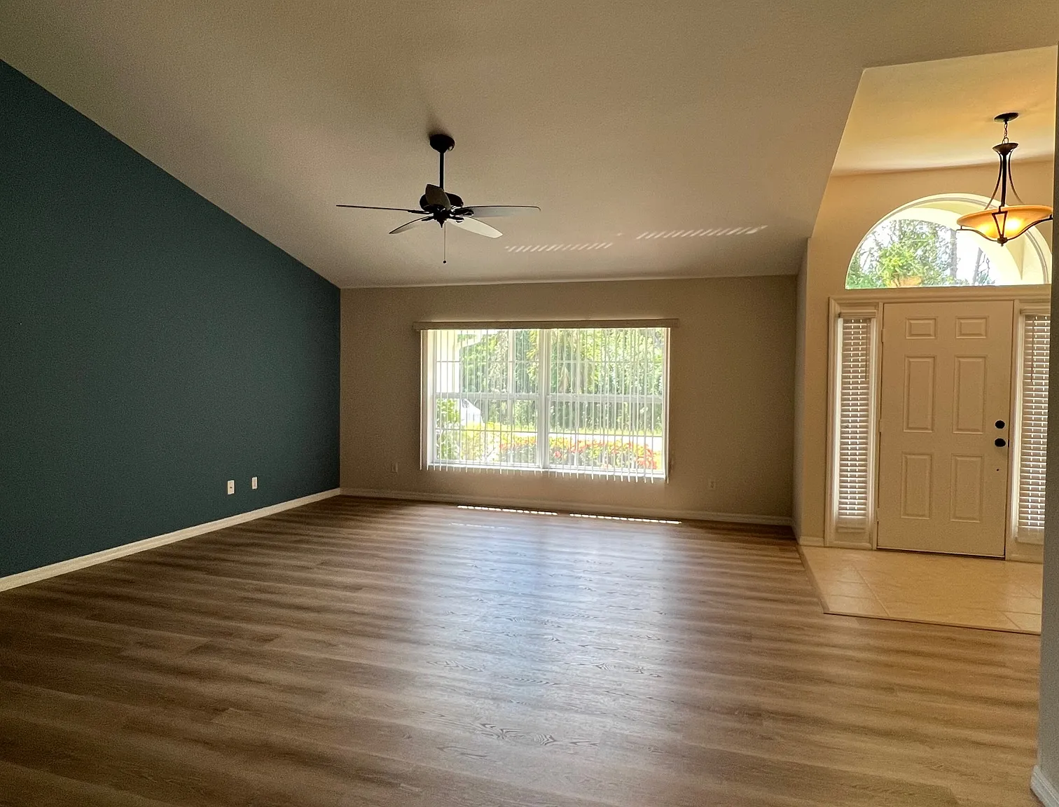 3 bed, 1847 sqft, $2,100 — Photo 4