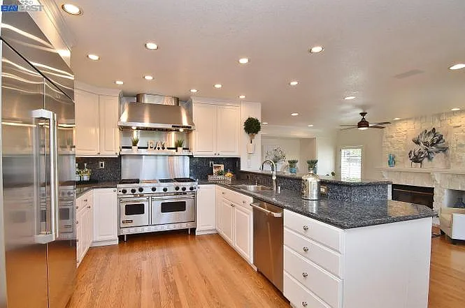 74 Canyon Green Way — Photo 14