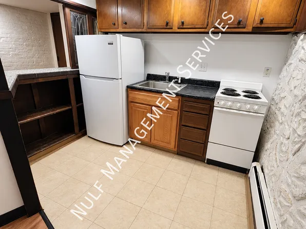 833 Mifflin Ave APT 1A, Pittsburgh, PA 15221