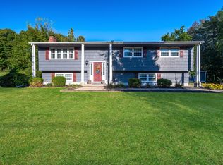 300 Mill Rd, North Haven, CT 06473