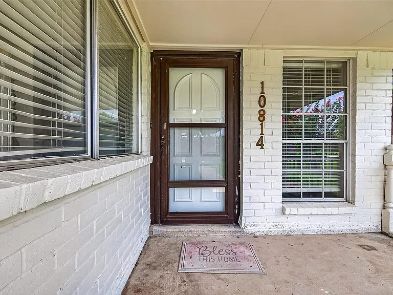 10814 Parkland Woods Dr — Photo 3