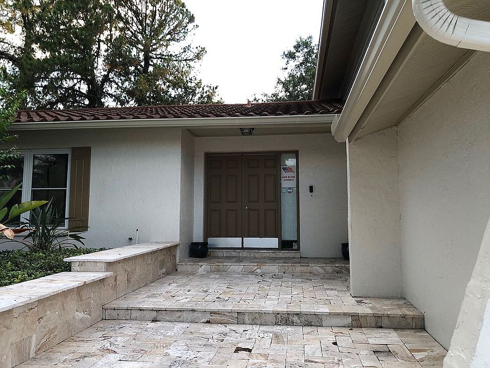 1st image of 16402 Norwood Dr