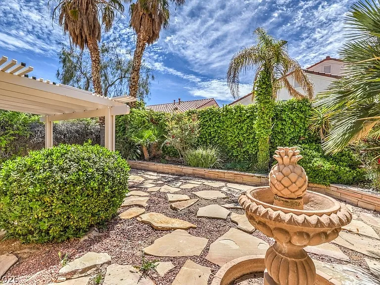 1712 Pinion Mesa Ct — Photo 34