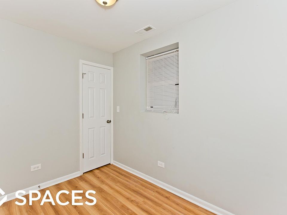 1st image of 3604 W Diversey Ave #Gdn