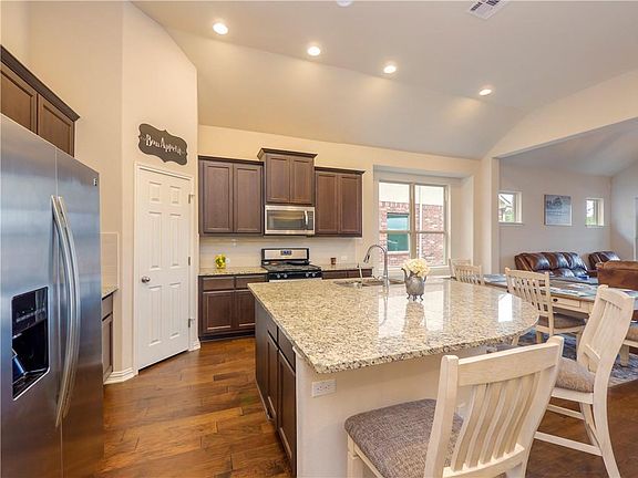 5th image of 8117 Cannon Ct
